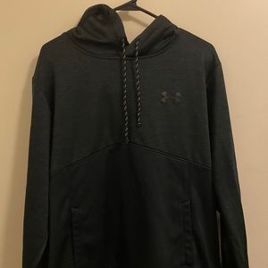 Black Under Armor hoodie sweatshirt